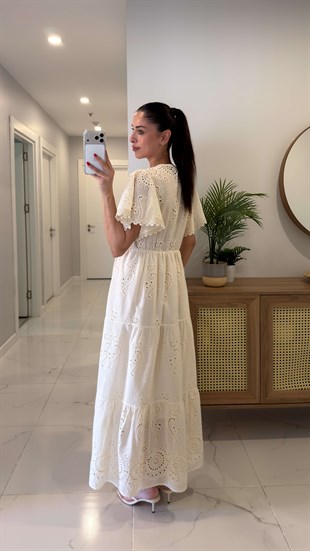 Sodle Krem İşleme Detaylı Elbise