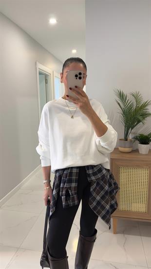 Sonya Beyaz Basic Sweat
