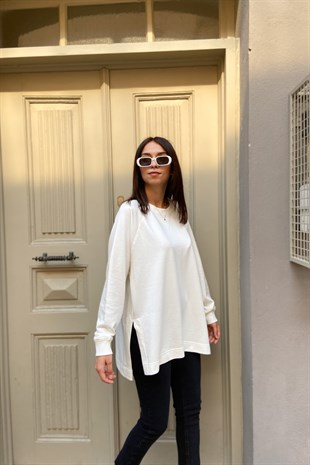 Beyaz Oversize Sweatshirt