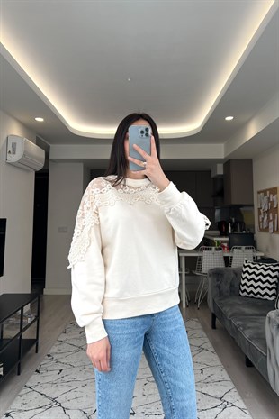 Cream Ekru Tül Detaylı Sweatshirt