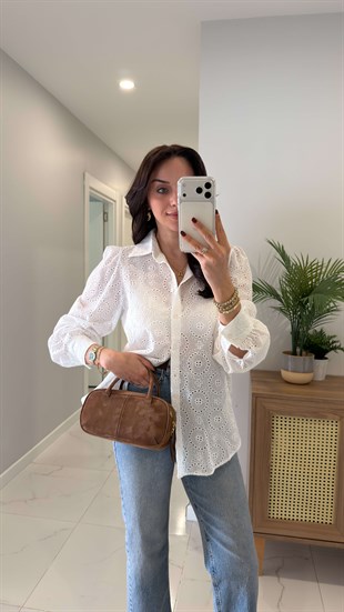 Swisre Beyaz İşleme Detaylı Gömlek