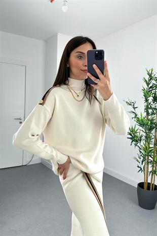 Krem Kahve Gold Düğme Detaylı Çelik Triko Takım