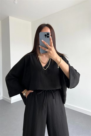 Oysho Model Siyah Keten Takım