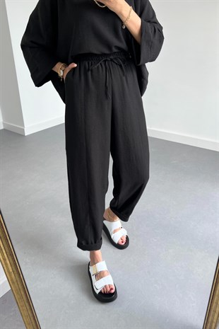 Oysho Model Siyah Keten Takım