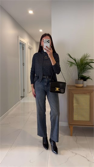 Talitta Koyu Mavi Kesik Paça Kemerli Straıght Jean