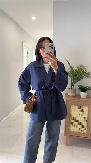 Thomas Lacivert Kuşak Detaylı Kısa Trençkot