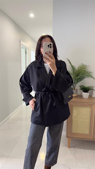 Thomas Siyah Kuşak Detaylı Kısa Trençkot