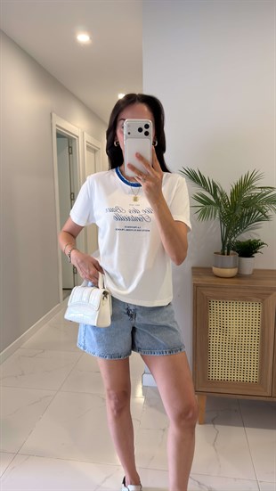 Tilda Ekru Mavi Yaka Detaylı Baskılı Tişört