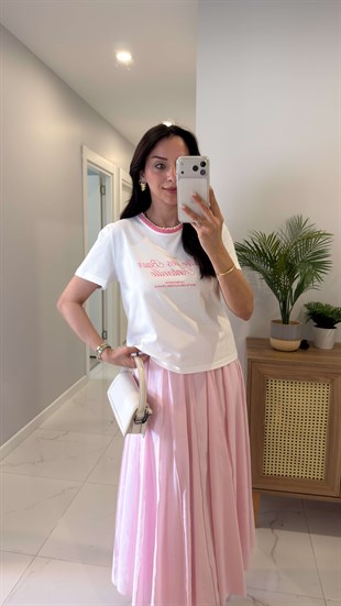 Tilda Ekru Pembe Yaka Detaylı Baskılı Tişört