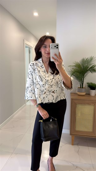 Tilsa Ekru İşleme Detaylı Keten Ceket