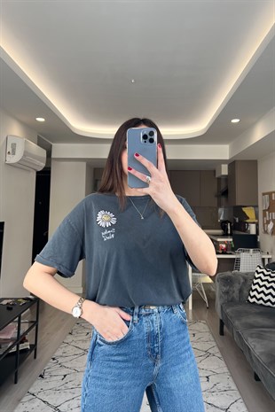 Antraist Yıkamalı Daisy Tişört