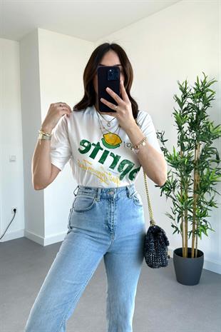 Beyaz Sprite Baskılı Basic Tişört