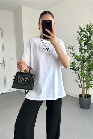 Chanel Logo Baskılı Beyaz Tişört