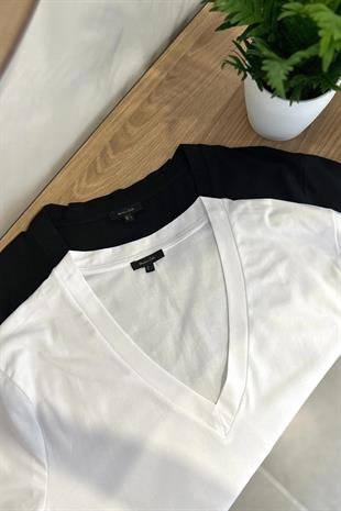 MD Siyah V Yaka Basic Tişört