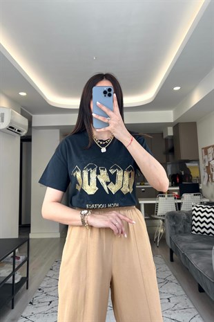 Siyah Gold Baskılı Tişört