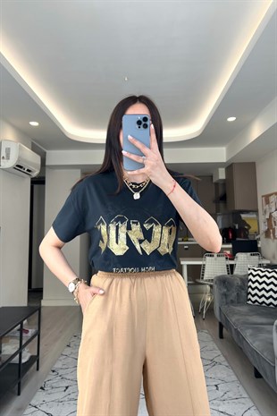 Siyah Gold Baskılı Tişört