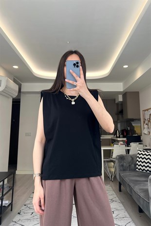 Siyah Vatkalı Çift Kumaş Tişört
