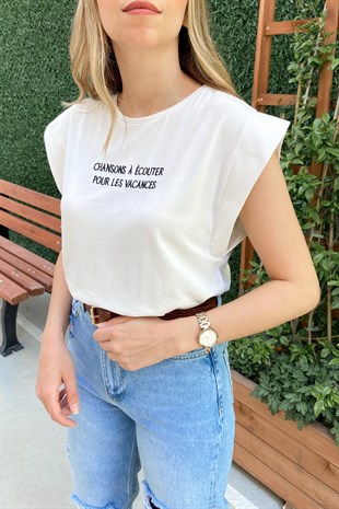 Yazı İşlemeli Beyaz Tişört