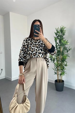 Ekru Siyah Kahve Leopar Desenli Triko