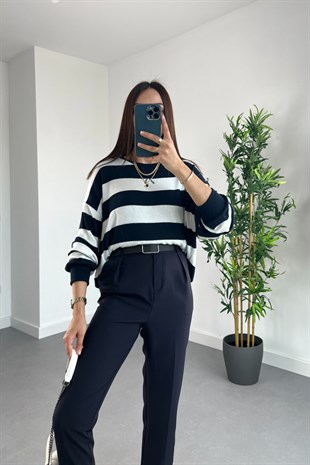 Misso Lacivert Beyaz Çizgili Basic Triko