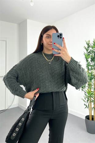 Neyn Koyu Yeşil Bisiklet Yaka Triko