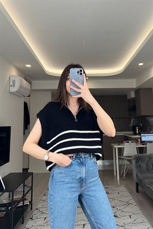 Siyah Fermuarlı Süveter