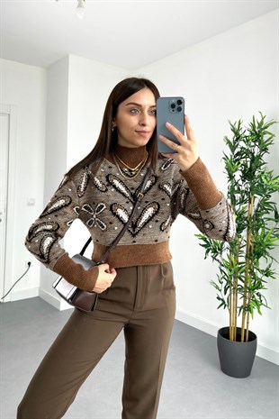 Winx Kahve Ponponlu Jakarlı Triko Kazak
