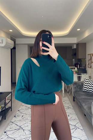 Yeşil Pencere Detaylı Triko