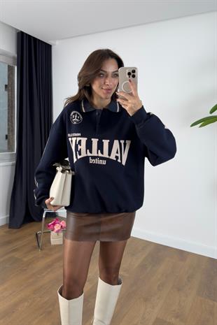 Valley Lacivert Ekru Yazı Detaylı Polo Yaka Sweatshirt