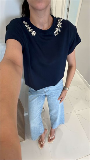 Varinda Lacivert Taş Detaylı Vatkalı Tişört