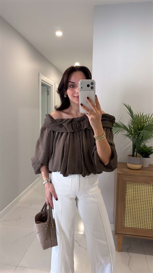 Versage Kahve Yaka Detaylı Bluz