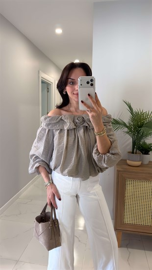 Versage Vizon Yaka Detaylı Bluz