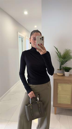 Veyon Siyah Balıkçı Yaka Büzgülü Bluz