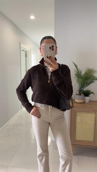 Vosre Koyu Kahve Fermuarlı İşleme Detaylı Triko