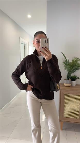 Vosre Koyu Kahve Fermuarlı İşleme Detaylı Triko