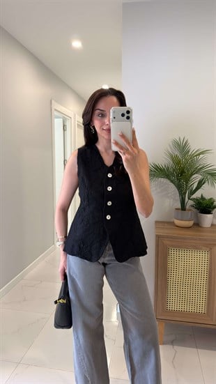 Winks Siyah Çiçek Desenli Astarlı Yelek