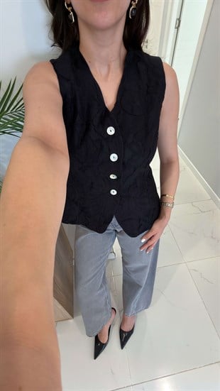 Winks Siyah Çiçek Desenli Astarlı Yelek