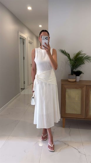Wiyana Beyaz Dantelli Beli Şal Detaylı Elbise
