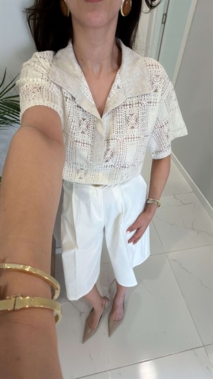 Wudry Ekru Dantel Detaylı Bluz