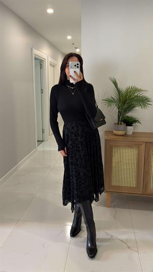 Wusira Siyah Desenli Astarlı Etek