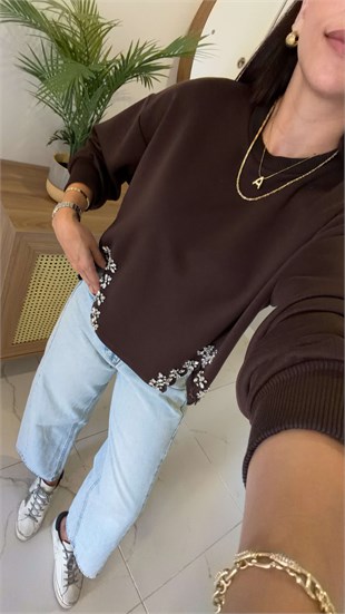 Yedla Kahve Taş Detaylı Uzun Kollu Sweat