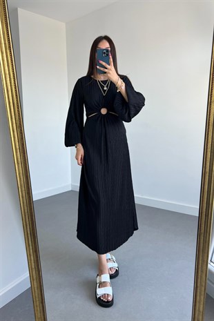 Siyah Pencere Detaylı Maxi Boy Elbise