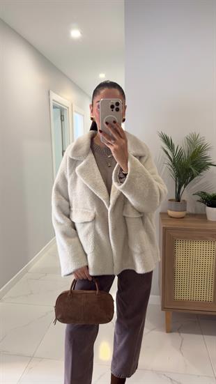 Yenweta Taş Kapak Cep Detaylı Kürk Ceket