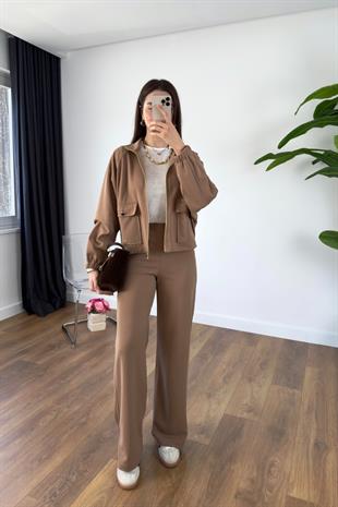 Yeslika Camel Gold Detaylı Alt Üst Takım