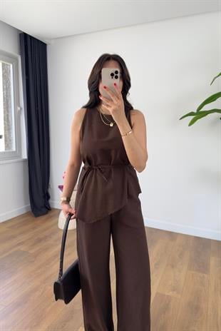 Yilaha Kahve Asimetrik İpli Bluz Pantolon Takım