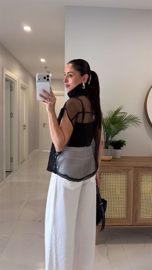 Yogle Siyah Dantel Detaylı Crop Bluz Takım