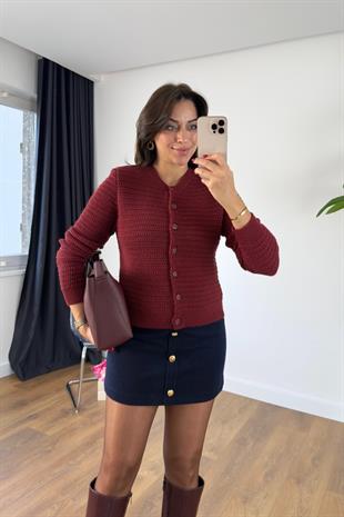 Yuno Bordo Doku Detaylı Triko Hırka