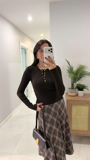 Yusra Kahve Çıtçıtlı Bluz