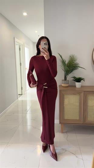 Zegra Bordo Gold Toka Detaylı Arka Yırtmaçlı Elbise