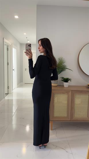 Zegra Siyah Gold Toka Detaylı Arka Yırtmaçlı Elbise